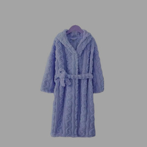 Bata con Capucha de Forro Polar Suave para Mujer, de Longitud Completa, con Mangas Largas, Ropa de Invierno Acogedora, Diseño Tejido de Color Sólido - Product Image 1