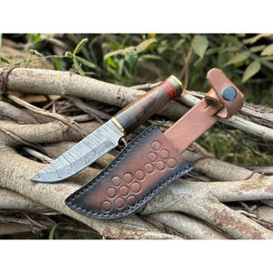 Couteau artisanal en acier Damas avec manche en bois et en acier, étui en cuir, couteau d'extérieur et de camping - Product Image 1