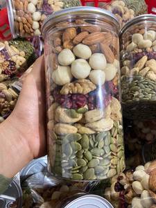 Meilleur prix pour les barres de granola aux noix mélangées séchées, mélange de fruits et de noix croustillants, vente en gros en vrac pour adultes - Mme Tarina - Product Image 2