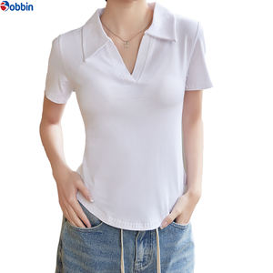 Polo pour femme confortable, style tendance, t-shirt en coton à manches courtes pour femme, col polo, ourlet incurvé avec motif imprimé pour l'été - Product Image 2