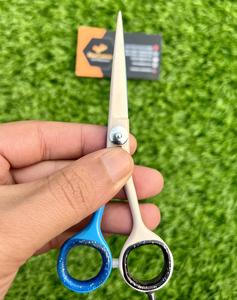 Ciseaux de coiffure professionnels pour la maison, pour droitiers, légers, faits à la main, en acier inoxydable, accessoires pour outils capillaires - Product Image 6