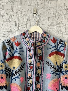 Chaqueta Bordada Floral Hecha a Mano para Mujer, Chaqueta Bordada Floral Multicolor, Chaqueta Bordada de Estilo Vintage - Product Image 5