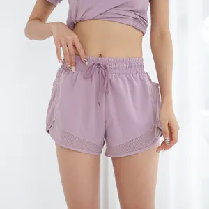 Shorts de yoga taille haute pour femmes, double couche, maille respirante, taille élastique, couleur unie, athlétique, entraînement, gym, polyester, sans couture - Product Image 3