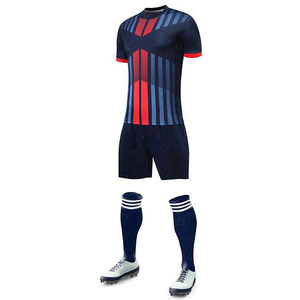Ensemble maillot et short de football pour hommes, haute qualité, séchage rapide, impression par sublimation de logo personnalisé, 100% polyester, tenue d'équipe, service OEM - Product Image 2