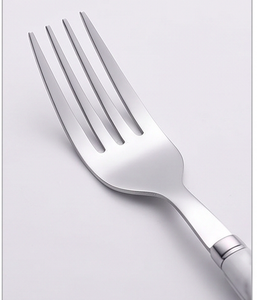 Ensemble de couverts minimalistes avec manches en marbre, finition miroir haute brillance, passe au lave-vaisselle, pour les occasions de mariage - Product Image 2