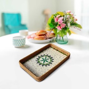 Plateau en rotin de luxe fait main avec incrustation de nacre – Plateau de service haut de gamme pour collations, idéal pour les repas festifs et les cadeaux - Product Image 2