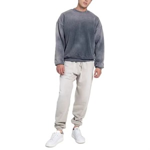 เสื้อสเวตเชิ้ตคอกลมผู้ชาย สีพื้น ผ้าฝ้ายเฟรนช์เทอร์รี่ 100% ทรงปกติ สไตล์ลำลอง แขนยาว เหมาะสำหรับฤดูหนาว - Product Image 1