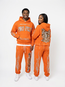 Ensemble sweat à capuche et pantalon de survêtement en coton et polyester imprimé sérigraphié motif flamme – Style décontracté, doux et confortable pour l'entraînement - Product Image 2