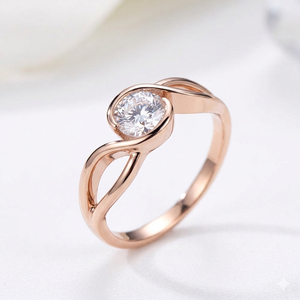 Bague de fiançailles en or rose 14 carats avec diamant de laboratoire taille coussin certifié IGI D VVS2, bande torsadée solitaire pour femme - Product Image 4