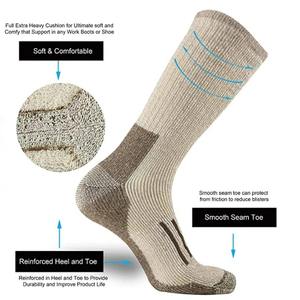 Chaussettes décontractées en laine antibactériennes chaudes d'hiver avec coussinets de cheville standard pour hommes et femmes, respirantes, anti-humidité, taille européenne - Product Image 3