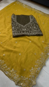 AARA Fashion Sari en soie jaune brodé avec chemisier vert olive, tenue de mariage indienne traditionnelle pour femme, longueur au sol, coupe classique, Sun - Product Image 6