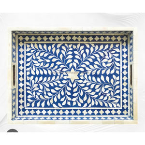 Plateau de service rectangulaire en os incrusté de chevron bleu vert |   Plateau en bois décoratif moderne fait à la main pour une table élégante et une décoration intérieure - Product Image 3