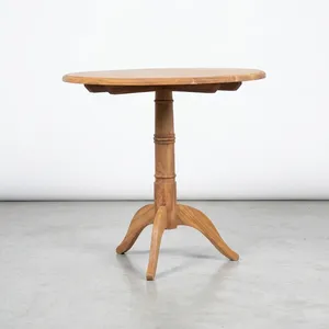 Mesa Redonda de Madera de Teca para Exteriores, Diseño Duradero con Acabado Natural para Muebles de Patio y Jardín - Product Image 2