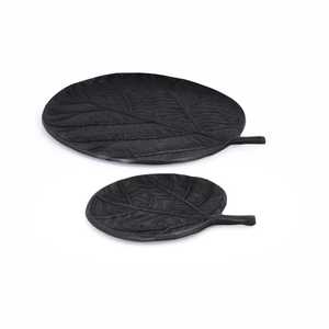 Beautiful Rustic Aluminium Leaf Decorative Trays Set <b>2</b> Rectangle Shape Hammered Pattern Abstract Design Brown Color Lightweight - Product Image 3