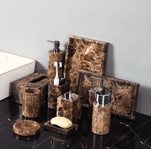 Ensemble de salle de bain de luxe en résine, six pièces : distributeur de savon rectangulaire, porte-brosse à dents, plateau de rangement, facile à nettoyer, décoration de comptoir - Product Image 1