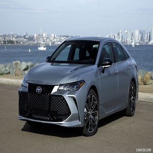 Toyota Avalon Véhicule d'occasion de luxe Excellent état Sans accident Historique impeccable Faible kilométrage Performances fluides Prêt à rouler - Product Image 3