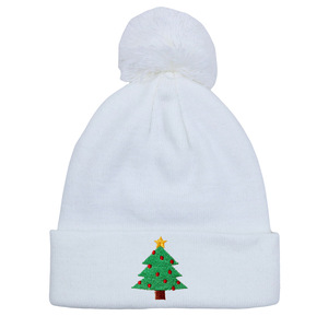 Bonnet en tricot d'hiver noir brodé avec pompon, motif sapin de Noël - Product Image 3