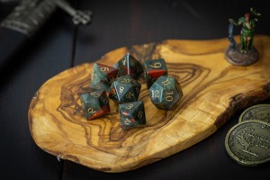 Jeu de dés en résine de qualité commerciale, dés polyédriques professionnels en résine pour jeux de rôle, accessoires de jeu en gros - Product Image 4