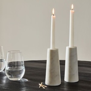 Ensemble de bougeoirs de luxe en travertin, design de piédestal rond en pierre, accent décoratif pour salon et table à manger, qualité supérieure - Product Image 4
