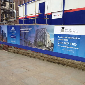 Lona Flexible No Tejida de Gran Formato con Impresión UV de Alta Resolución para Carteleras y Exhibiciones Publicitarias en Exteriores – Vietnam - Product Image 2