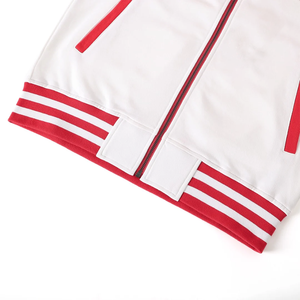 Veste universitaire en chenille pour femme Premium DST, blanche et rouge cramoisi, avec broderies et rubans, coupe-vent et chauffante pour l'extérieur - Product Image 4