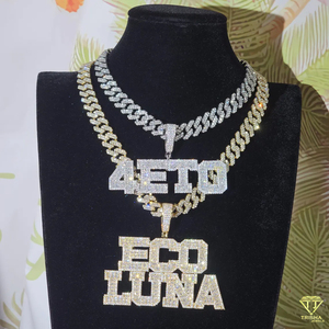 สร้อยคอแบบกำหนดเอง "4ET0" ประดับเพชรโมอิสซาไนต์ ดีไซน์แบบ Cuban Link เครื่องประดับสุดหรู - Product Image 3