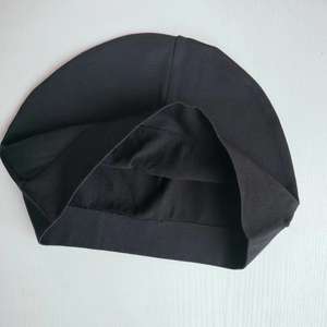 Bonnets d'hiver personnalisés avec logo brodé pour hommes et femmes, en tricot côtelé en laine mérinos, acrylique, coton, cachemire, avec logo de créateur - Product Image 6