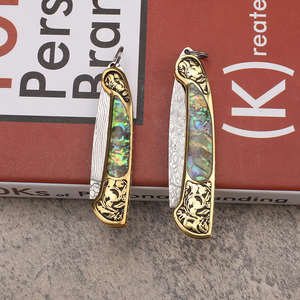 Couteau de camping à lame en acier Damas avec personnalisation DIY et OEM, étui en cuir inclus - Product Image 3