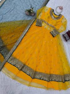 Conjunto de Lehenga Amarillo, Vestido Anarkali Bordado con Dupatta de Tela de Red, Traje Tradicional Indio para Bodas - Product Image 4