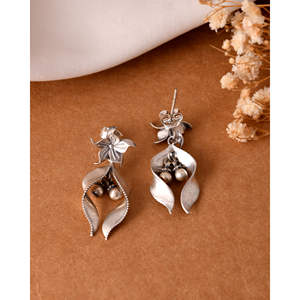 Boucles d'oreilles pendantes en argent fin Meera Jaipur Kamini, provenance Inde, modèle MTER530 - Product Image 4