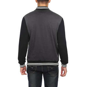 Chaqueta Universitaria Personalizada OEM de Alta Calidad para Hombre, Chaqueta Varsity con Parches Bordados y Letras - Product Image 2