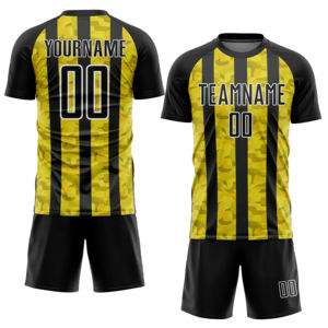 Uniformes de Fútbol Personalizados para Adultos Unisex, 100% Poliéster, Impresión por Transferencia de Calor, Transpirables, de Secado Rápido, Cuello Redondo, Manga Corta, Logotipo Frontal - Product Image 1