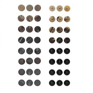 Boutons en corne écologiques personnalisés à 4 trous, forme plate, motif carré, perles en vrac, fournisseur pour vestes en jean et jeans B.S INTERNATIONAL - Product Image 3