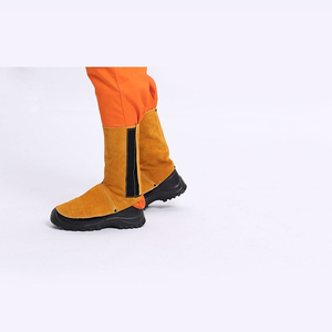Couvre-chaussures de soudage de sécurité en cuir suédé de vache, renforcés et cousus, service OEM ODM, tarifs les plus bas - Product Image 1
