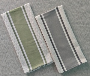 Serviettes en coton tissé de qualité supérieure, écologiques |   Linge de table durable tissé à la main pour mariages et dîners élégants - Product Image 3