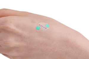 แผ่นแปะสิว K-Beauty EZ Touch Ingredient Spot Patch - แผ่นแปะสิวไฮโดรคอลลอยด์แบบใส ผสมทีทรี ซิก้า และกรดซาลิไซลิก - Product Image 2