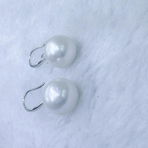 Pendientes de Perlas de Agua Dulce Naturales de Zhuji, 12-13 mm, Redondos, Casi Impecables, con Fuerte Brillo, Plata Pura, Estilo Gancho Hecho a Mano - Product Image 1