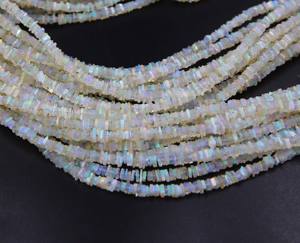 Perles d'opale éthiopienne naturelle multicolore, opale à reflets multiples, en forme de copeaux lisses, environ. 3 MM 16 pouces de longueur - Product Image 2