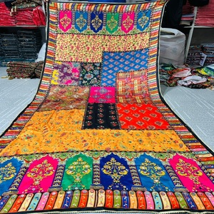 Offre Spéciale indien Banjara Antique Kutch châles dessinés à la main brodé ethnique châles Shalwar Kameez robe ensemble disponible en gros - Product Image 5