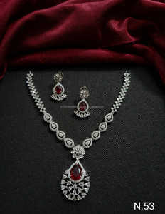 Classique élégant goutte d'eau Design diamant américain plaqué argent clouté Simple collier ensemble correspondant boucle d'oreille ensemble GiftFor femmes - Product Image 3