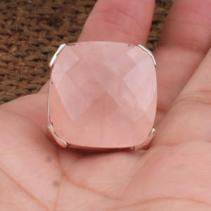 Bague en quartz rose naturel, argent sterling 925, bague solitaire en pierre précieuse, fabrication artisanale, bijoux fins pour femmes, fournisseur en gros, sur mesure - Product Image 6