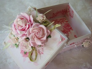 Caja de Regalo de Joyería Artesanal, Caja de Recuerdo de Boda Premium, Estuche de Almacenamiento de Joyas Vintage, Elegante Caja Decorativa para Monedas, Caja de Regalo de Diseño - Product Image 1
