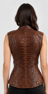 เสื้อกั๊กหนังสีน้ำตาลลายนูนสำหรับผู้หญิง คอวี ปิดด้วยซิป - Product Image 4