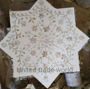 Plateau étoilé en nacre fait main avec brûleur d'encens et boîte par United Trade World - Product Image 3