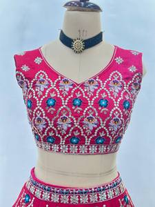 Lehenga Choli Ramdev, Traje de Novia Indio de Bollywood, Glamuroso, Elegante, Impresionante, Último Modelo, Exclusivo, de Primera Calidad, para Bodas y Fiestas - Product Image 6