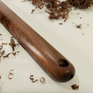Calzadores de Madera Ecológicos de Alta Calidad para el Día de San Valentín y Acción de Gracias - Product Image 1
