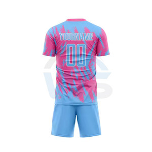 Uniforme de football respirant en polyester de qualité supérieure, couleur personnalisée, design tendance, fabrication pakistanaise, vente chaude - Product Image 3
