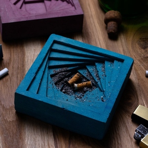 ที่เขี่ยบุหรี่อะลูมิเนียมทรงสี่เหลี่ยม ยี่ห้อ Nero ดีไซน์หรูหราทันสมัย สไตล์อเมริกัน ใช้ได้ทั้งภายในและภายนอกอาคาร คุณภาพพรีเมียม ทนทาน ทนความร้อน - Product Image 3