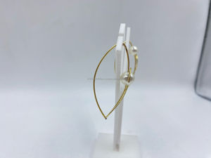 Sophistication quotidienne Boucles d'oreilles à breloques plaquées or pour femmes Design minimaliste Perle Pierre Classique pour les cadeaux de mariage - Product Image 2