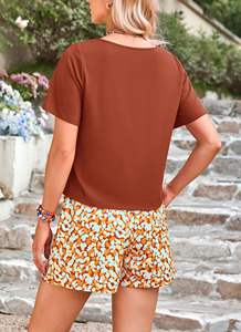 Conjuntos de mujer a la moda para verano, camisetas de manga corta con cuello en U y conjuntos cortos 100% algodón, conjunto de 2 piezas extragrande para mujer - Product Image 6